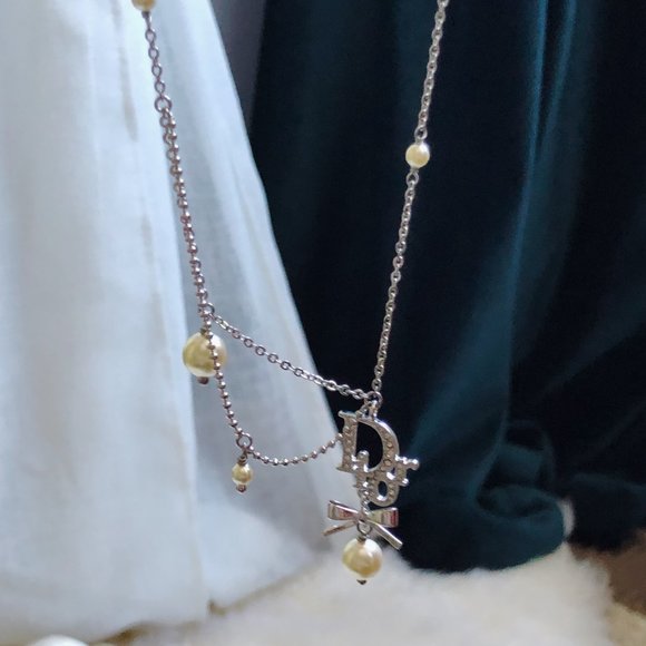 Dior Necklace - Picture 8 of 16